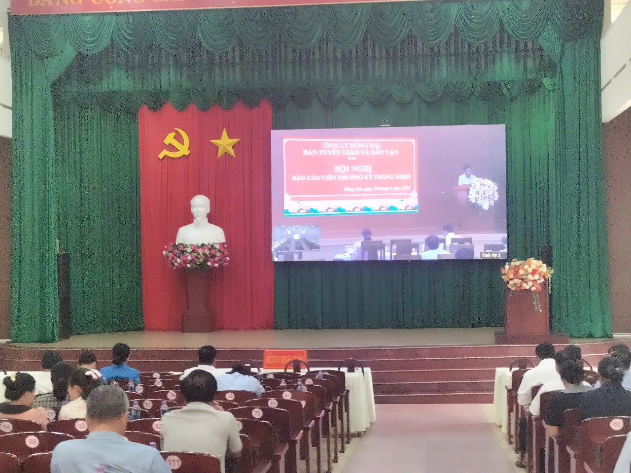Huyện ủy Định Quán tổ chức Hội nghị báo cáo viên thường kỳ tháng 3 năm 2025